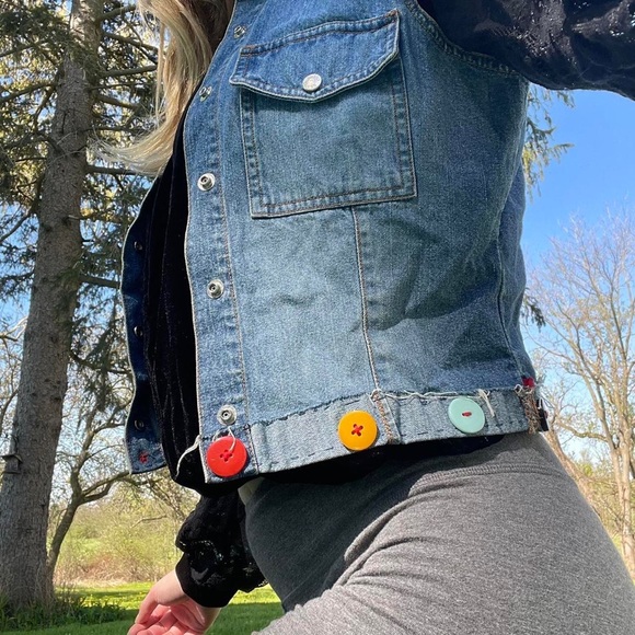 Upcycled y2k Guess Jeans Vest - Picture 3 of 4